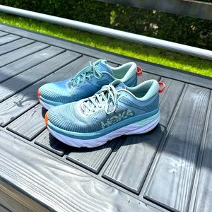 Hoka One One Bondi 7 women’s sneakers